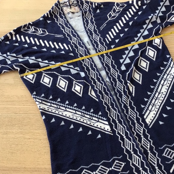 Patterned cardigan - Picture 3 of 7